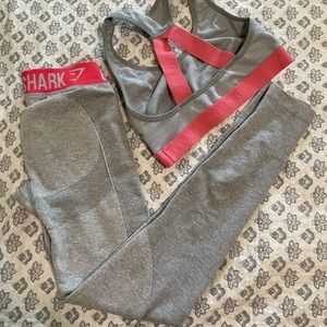Gym shark leggings and bra